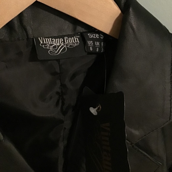 Genuine Leather Moto Cropped Jacket - Picture 4 of 5